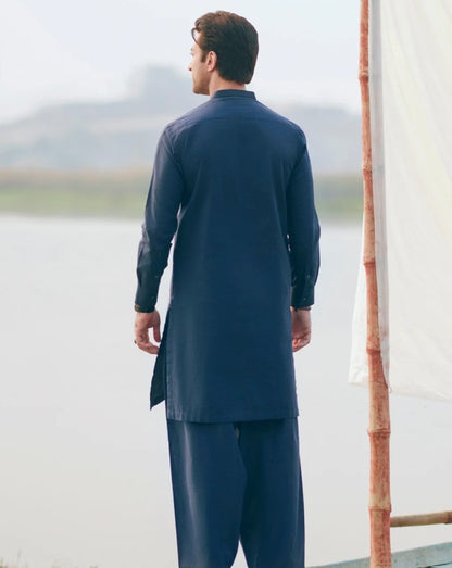 Men Shalwar kameez blue colour size 2pcs