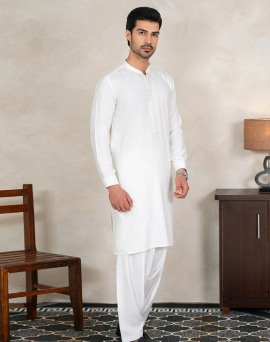 Men White Shalwar kameez 2pcs stiched
