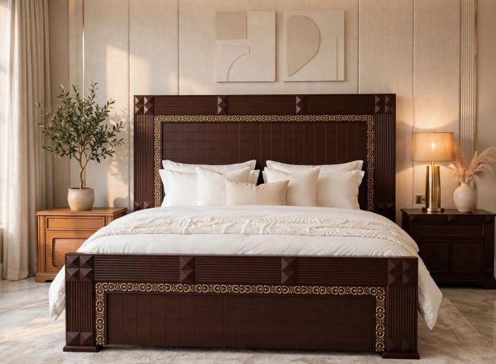 Mahogany Bed Frame With Golden Border Pyramid Corners With 2 Side Tables