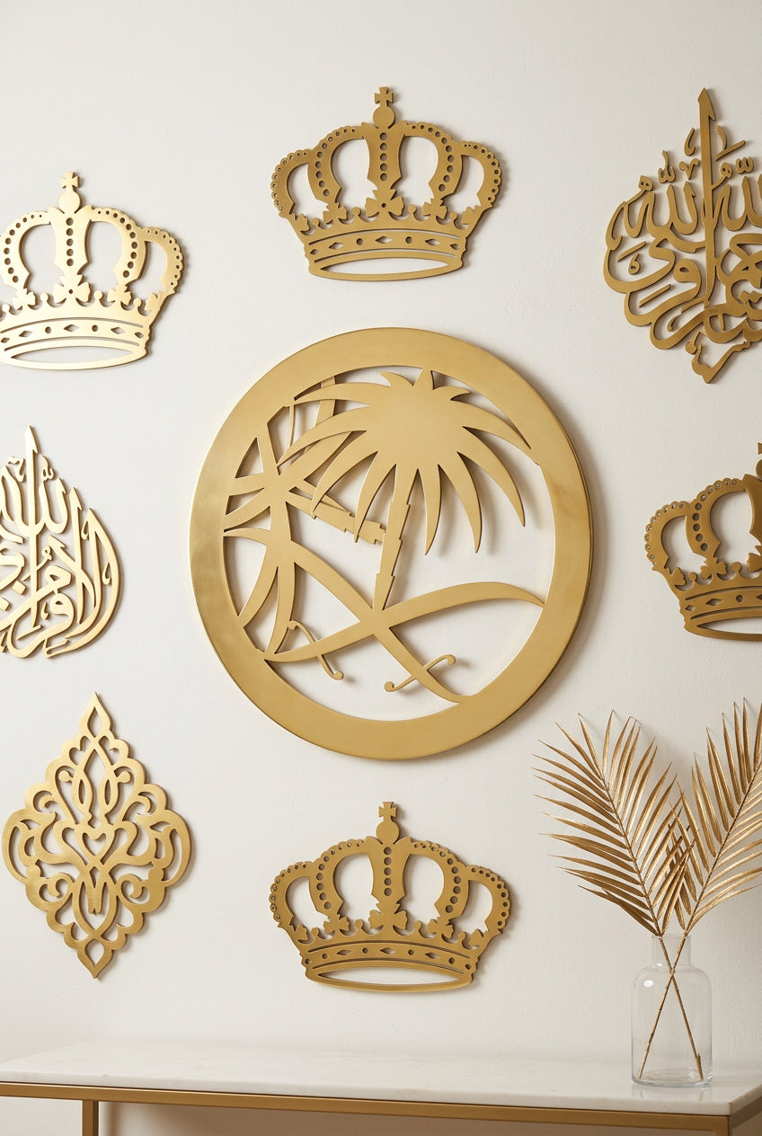 Saudia marks wall sticker in gold colour