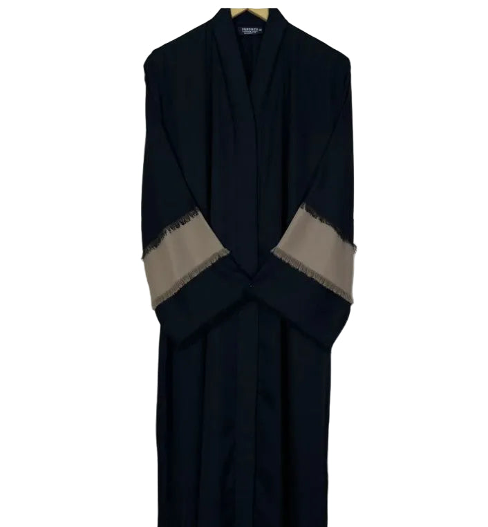 Fray of Serenity Abaya - Beige Contrast